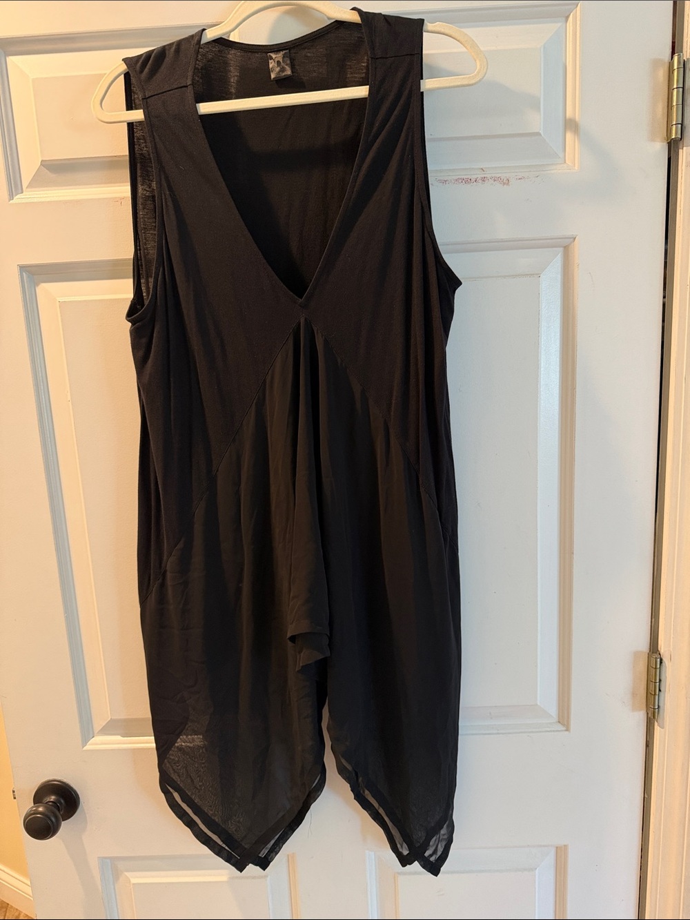 Peruvian Connection Black V-Neck Tank w/ Asymmetrical Hem and Chiffon Overlay XL